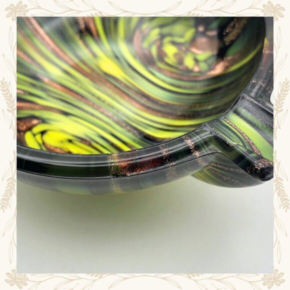Murano Art Glass Mini Ashtray – Swirled Green & Gold - Picture 2 of 3